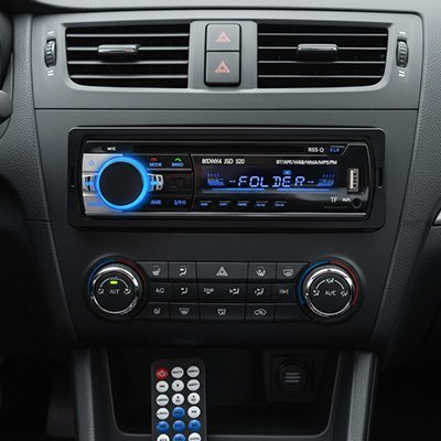 Autoradio bluetooth | SoundCruise - Interieur de notre auto