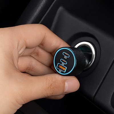 Chargeur allume cigare | TurboCharge - Interieur de notre auto