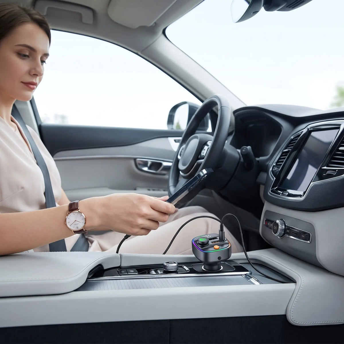 Transmetteur fm bluetooth | Charge Rapide 22,5W - Interieur de notre auto