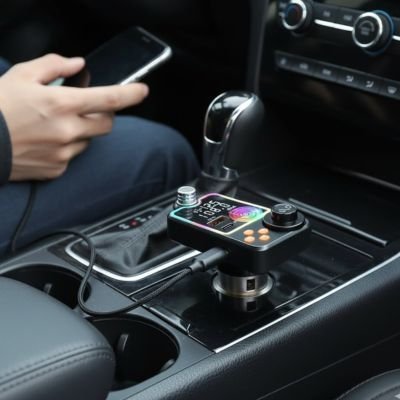 Transmetteur FM bluetooth | SoundDrive - Interieur de notre auto
