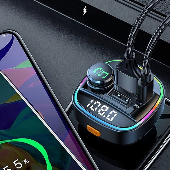 Transmetteur FM Bluetooth | AudioDrive - Interieur de notre auto